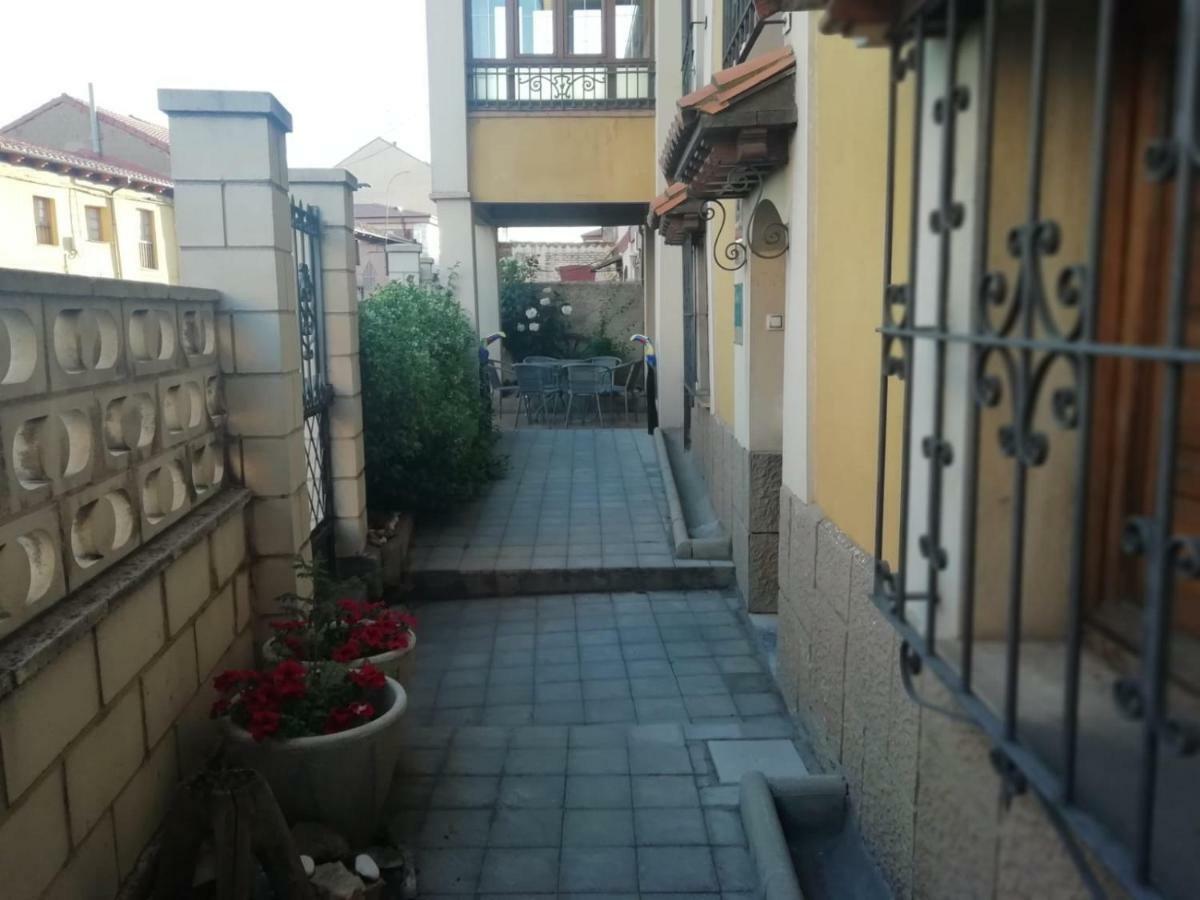 Boleta A 5 Minutos De Leon, Casa Con Jardin Villa San Andrés del Rabanedo Eksteriør bilde